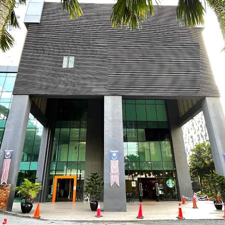 Q Damansara By Trillionz Hotel Petaling Jaya Exterior foto