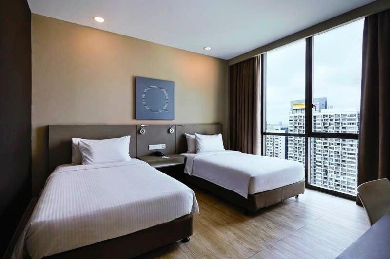 Q Damansara By Trillionz Hotel Petaling Jaya Exterior foto